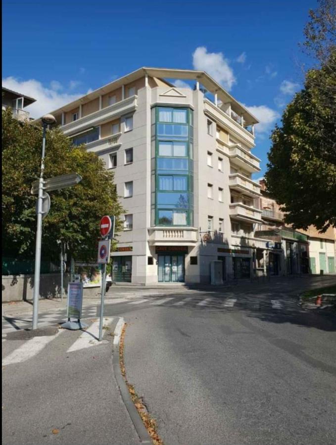 Appartement T2 Imm. La Villa D'Este Digne-les-Bains Eksteriør billede